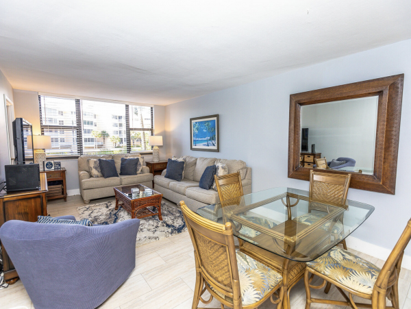 Stunning Siesta Key Vacation Condo