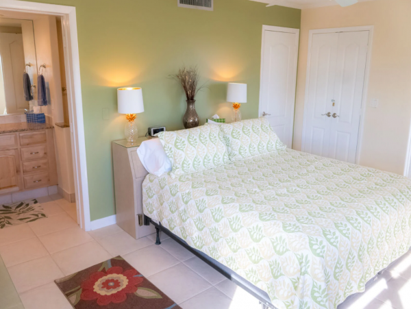 Upgraded Siesta Key Vacation Condo with Gulf Views Sleeps 6