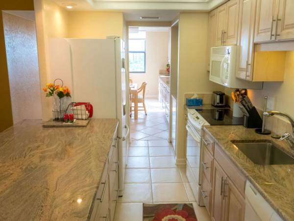 Upgraded Siesta Key Vacation Condo with Gulf Views Sleeps 6