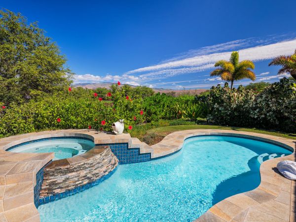 Big Island New Construction Luxury Villa Four bedroom Main House Guest Cottage