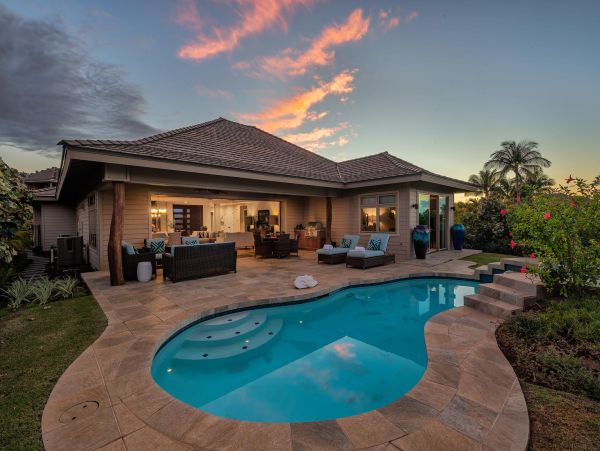 Big Island New Construction Luxury Villa Four bedroom Main House Guest Cottage