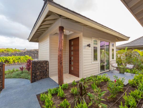 Big Island New Construction Luxury Villa Four bedroom Main House Guest Cottage