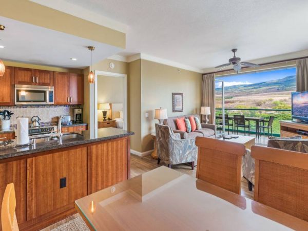 Amazing Kaanapali Vacation Condo