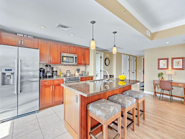 Luxury Maui Vacation Rental with Ocean Views Kaanapali Beach Condo
