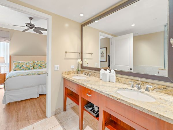 Luxury Maui Vacation Rental with Ocean Views Kaanapali Beach Condo