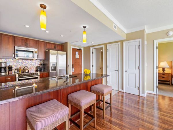 Maui Oceanfront Vacation Rental - Two Bedroom Kaanapali Beach Luxury Resort Condo