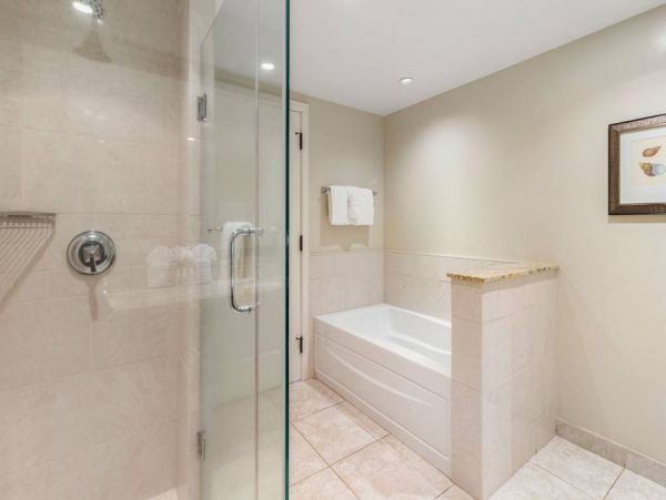 Maui Oceanfront Vacation Rental - Two Bedroom Kaanapali Beach Luxury Resort Condo