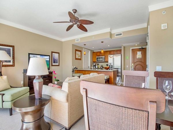 A Large Lanai and Beautiful Interior Maui
