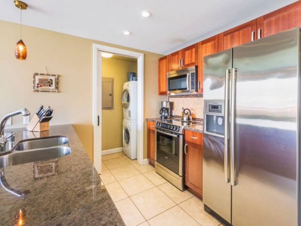 2 Bedroom Partial Ocean View