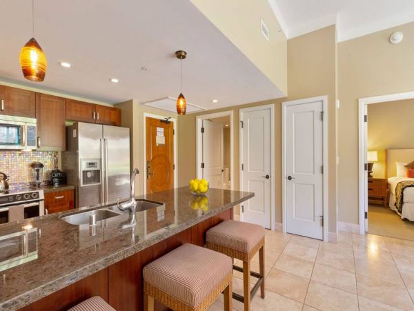 Ground Floor Spacious 2 Bed 2 Bath Condo