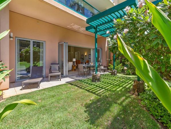 Ground Floor Spacious 2 Bed 2 Bath Condo