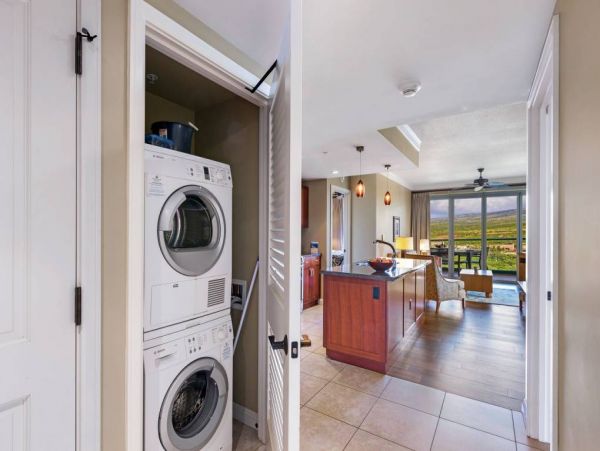 Luxury Kaanapali Vacation Penthouse with Ocean Views