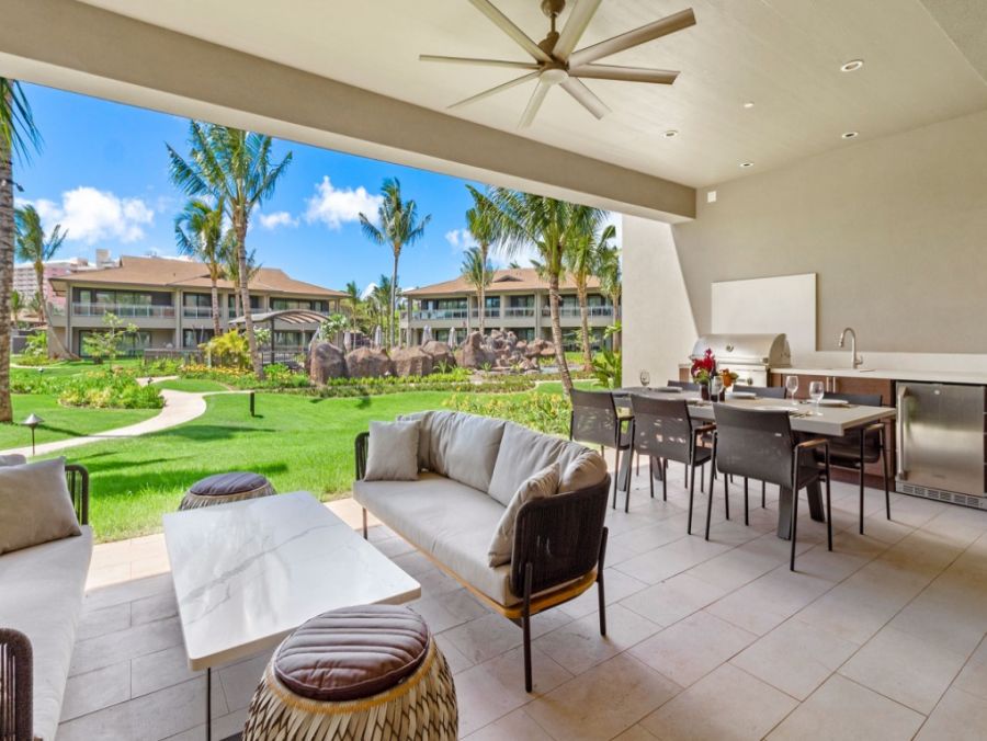 Luxurious 6 Bedroom Vacation Condo Sleeps 16 Guests