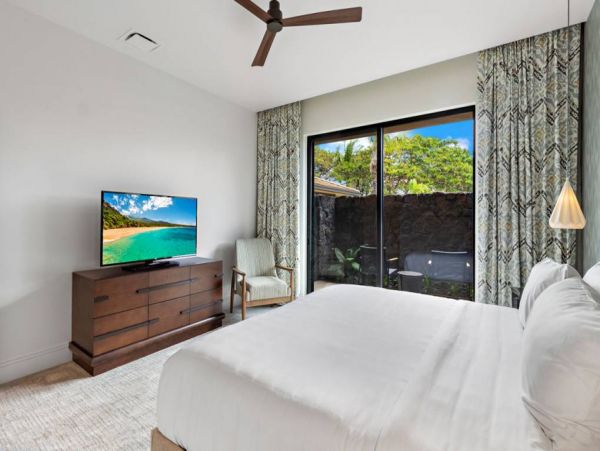 Pre Maui Luxury Vacation Villa Over 4,000 Sq Ft.