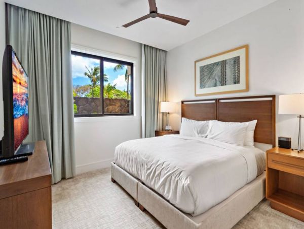 Pre Maui Luxury Vacation Villa Over 4,000 Sq Ft.
