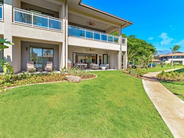 Amazing 6 Bedroom Lahaina Luxury Villa/Condo