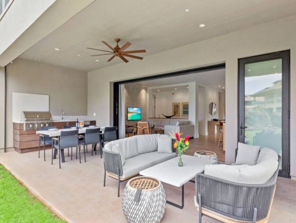 Luxury Maui Six Bedroom Splendor