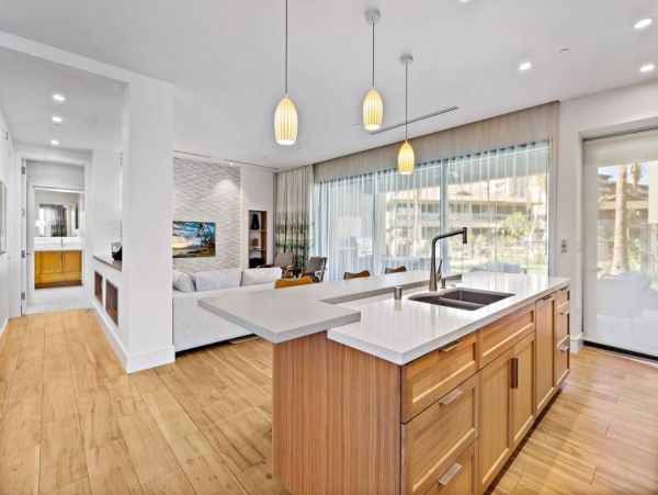 Luxury Maui Six Bedroom Splendor
