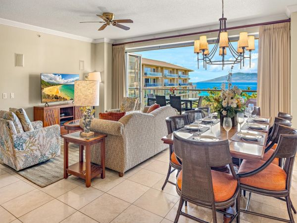 Luxury 6 Bedroom Vacation Rental Sleeps 16 Guests