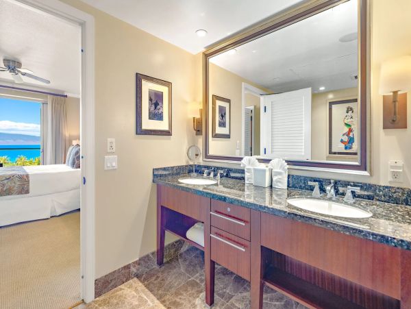 Luxury 6 Bedroom Vacation Rental Sleeps 16 Guests