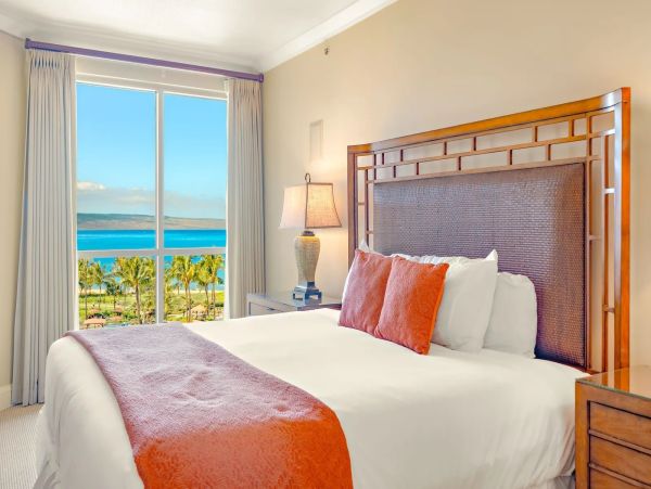 Luxury 6 Bedroom Vacation Rental Sleeps 16 Guests