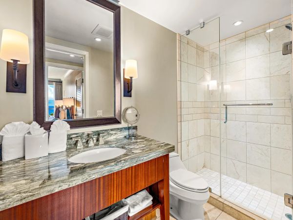 Luxury 6 Bedroom Vacation Rental Sleeps 16 Guests