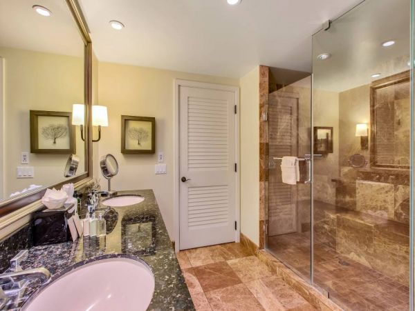 Gorgeous 6 Bedroom Condo with Amazing Views