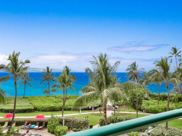 Kaanapali Oceanfront 6-Bedroom Haven of Luxury and Serenity