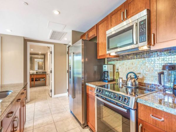 Maui Luxury Vacation Rental - 3-Bedroom Kaanapali Resort Tandem Suite