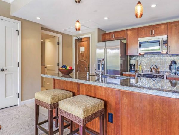 Maui Luxury Vacation Rental - 3-Bedroom Kaanapali Resort Tandem Suite
