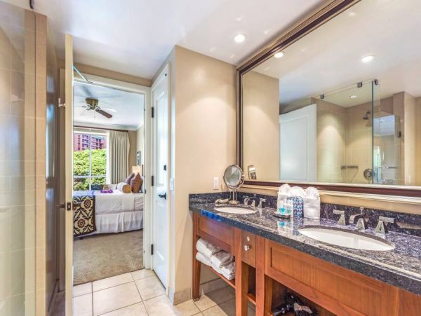 Maui Luxury Vacation Rental - 3-Bedroom Kaanapali Resort Tandem Suite