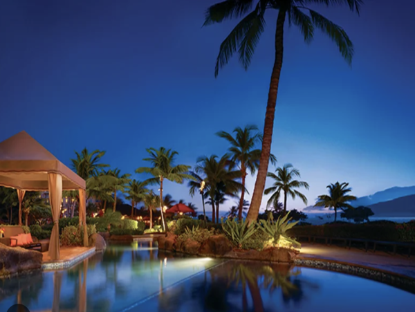 Luxury 4 bedroom Condo with Ocean View in Kaanapali