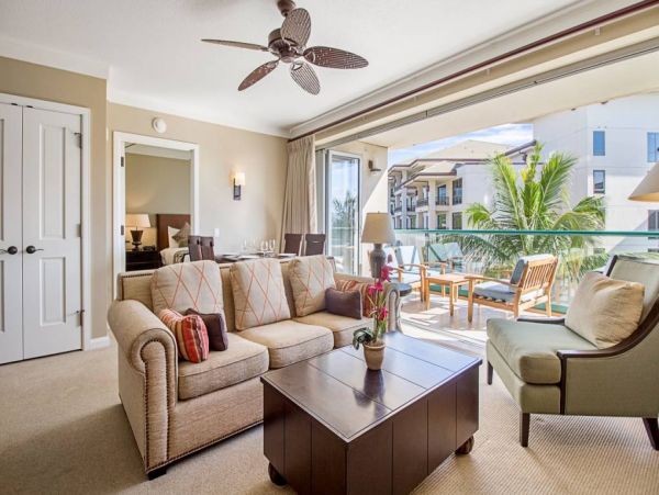 Maui Combined Accommodation Sleeps up to 10 Guests- Beach