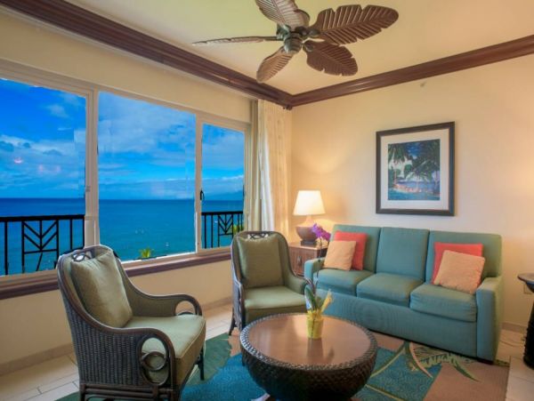 Luxurious Two Bedroom Oceanfront Villa