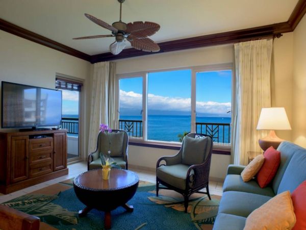 Luxurious Two Bedroom Oceanfront Villa