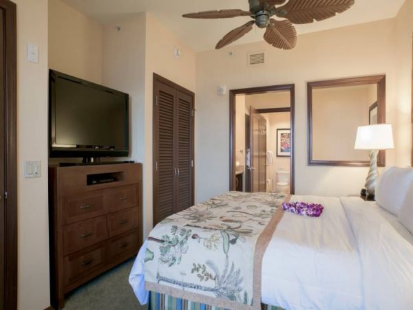 Luxurious Two Bedroom Oceanfront Villa