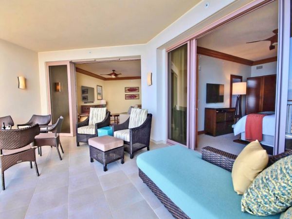 2 Bedroom Oceanfront in Kaanapali Residence Club