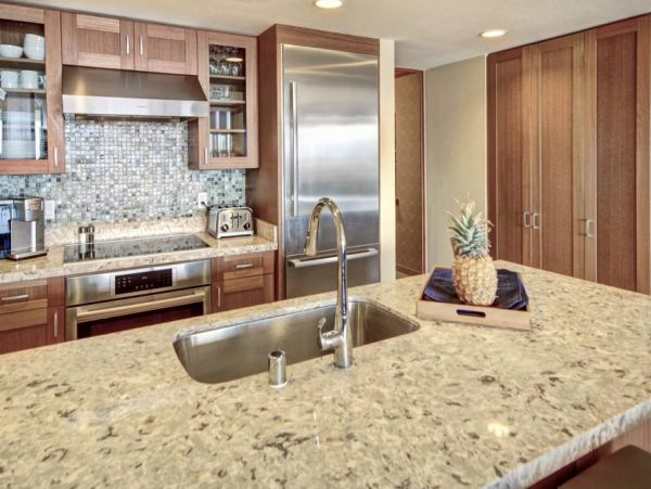 2 Bedroom Oceanfront in Kaanapali Residence Club