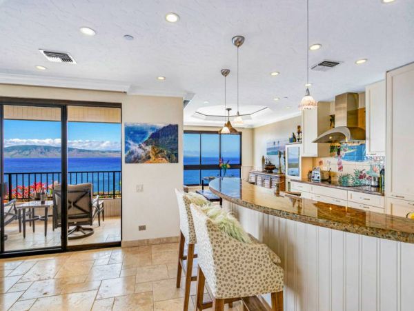 Kaanapali Vacation Rental with 2 Bedrooms & Amazing Views