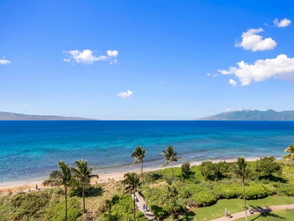 Three Bedroom Luxury Maui Penthouse- Views Views!