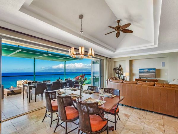 Three Bedroom Luxury Maui Penthouse- Views Views!