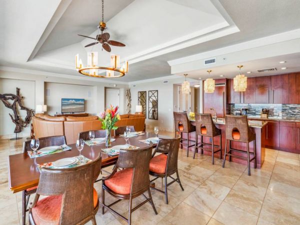 Three Bedroom Luxury Maui Penthouse- Views Views!