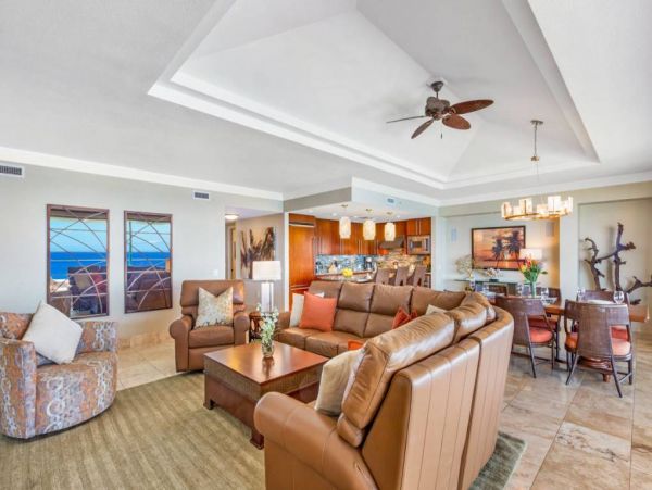 Three Bedroom Luxury Maui Penthouse- Views Views!
