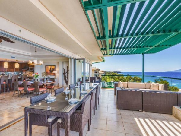 Three Bedroom Luxury Maui Penthouse- Views Views!