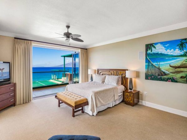 Three Bedroom Luxury Maui Penthouse- Views Views!