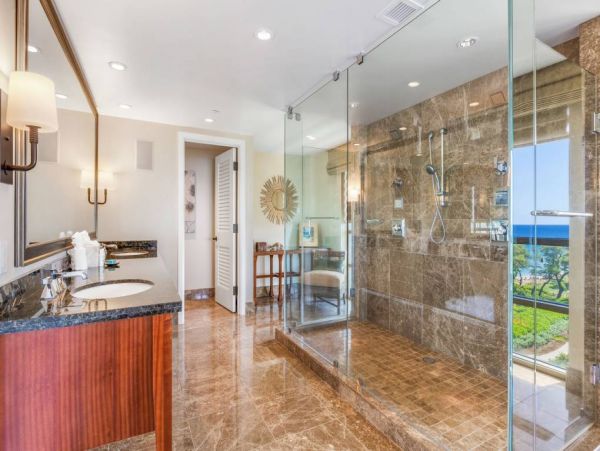 Three Bedroom Luxury Maui Penthouse- Views Views!