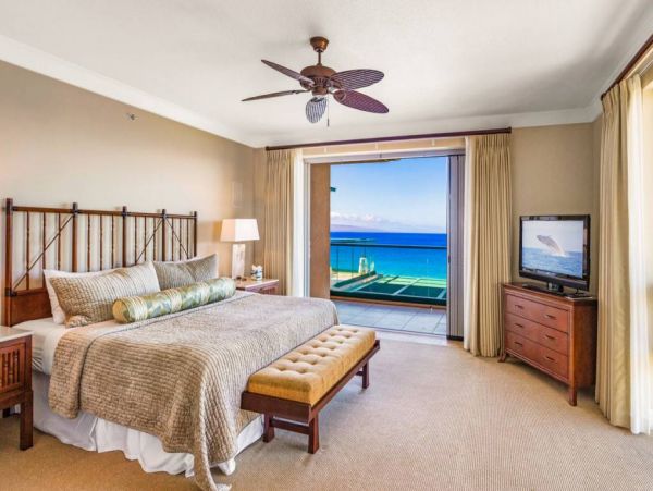 Three Bedroom Luxury Maui Penthouse- Views Views!