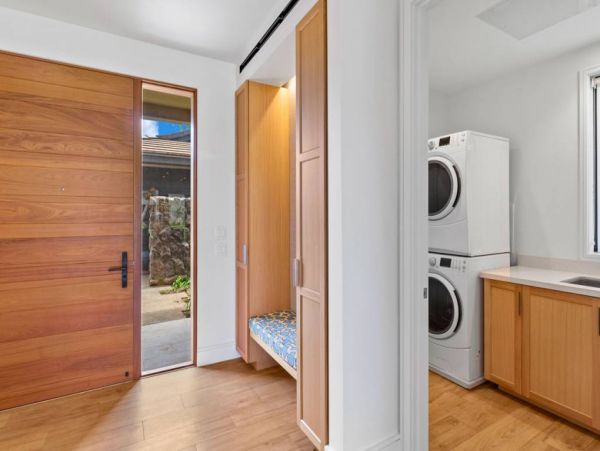 Maui Vacation Vacation Condo Sleeps Eight Guests