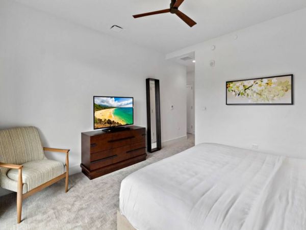 Maui Vacation Vacation Condo Sleeps Eight Guests