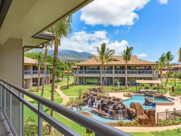 Lahaina Spacious 3 Bedroom Condo Beautiful Pool/Garden View
